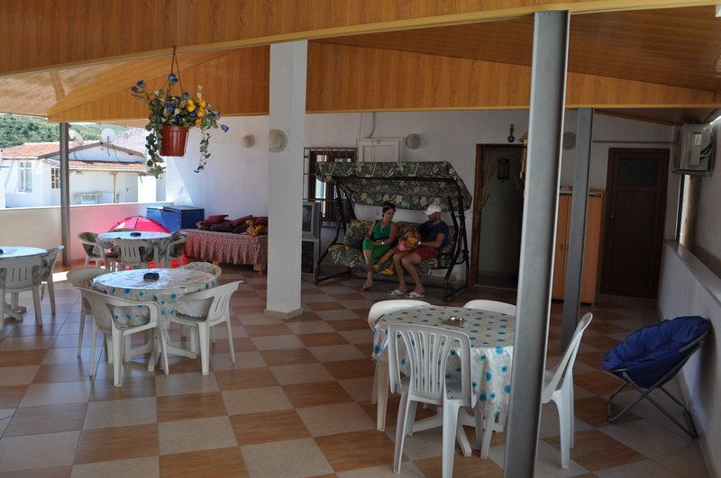 Hayat Motel Avşa teras